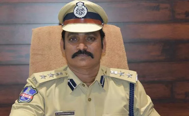 Commissioner Satyanarayana Says Serious Action On False Postings On Social Media - Sakshi