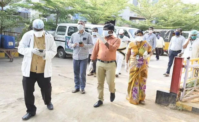 Four Days Hindupur Bandh In Anantapur District Due To Corona Virus - Sakshi