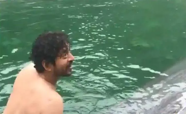 Irrfan Khan Son Babil Shares His Father Swimming Video - Sakshi