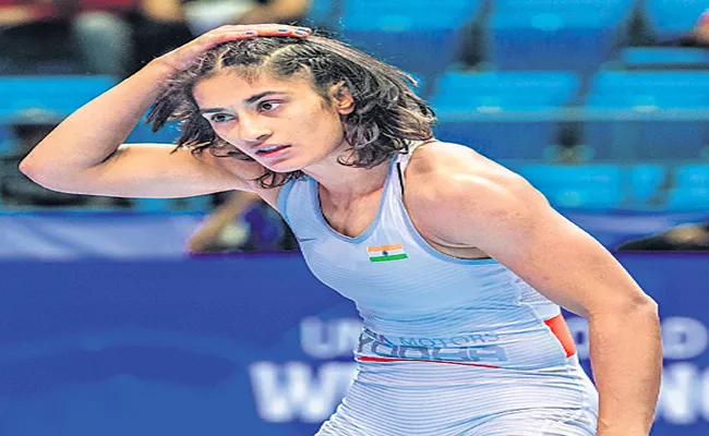 Wrestler Vinesh Nominated For Rajiv Gandhi Khel Ratna Award - Sakshi