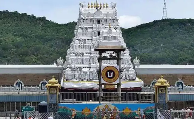 Devotees Allowed In TTD Temple From Tomorrow - Sakshi