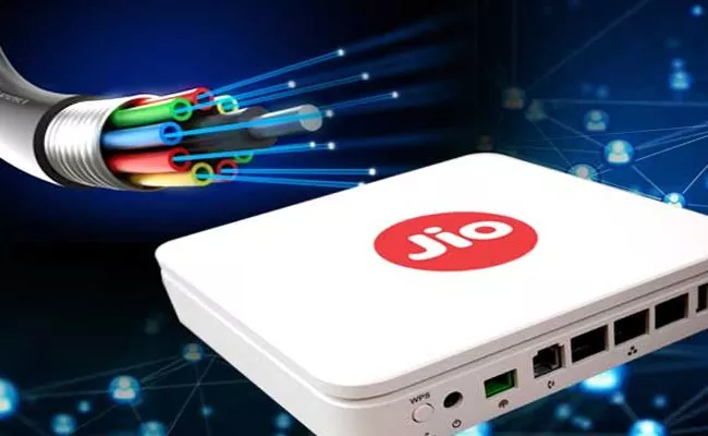 Reliance Jio Fiber offers one-year free Amazon Prime with these plans - Sakshi