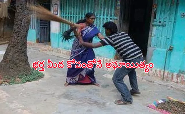 Mother And Children Commits Suicide Attempt in Suryapet - Sakshi