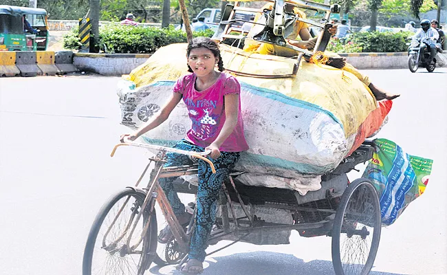 Child labour Is Increasing In Telangana Due To Lockdown - Sakshi