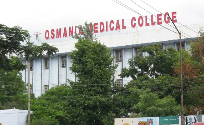 Corona: 12 Osmania Students Test Positive - Sakshi