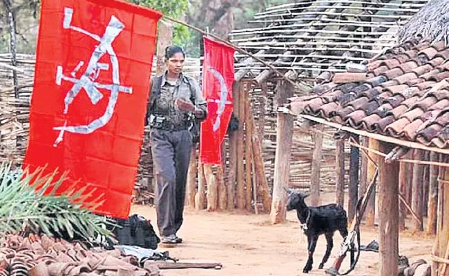 Member Of Maoist Central Committee Ramanna Wife Tested Covid19 Positive - Sakshi