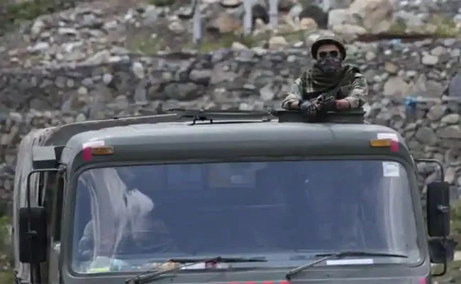 Three Terrorists Were Eliminate In An Encounter At Srinagar - Sakshi