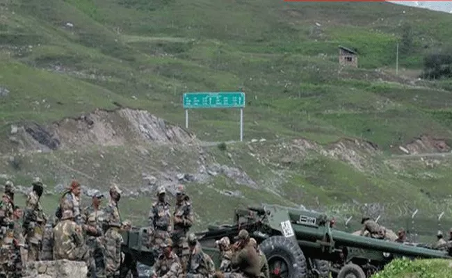 China Denies Death of 43 soldiers on It's Side - Sakshi