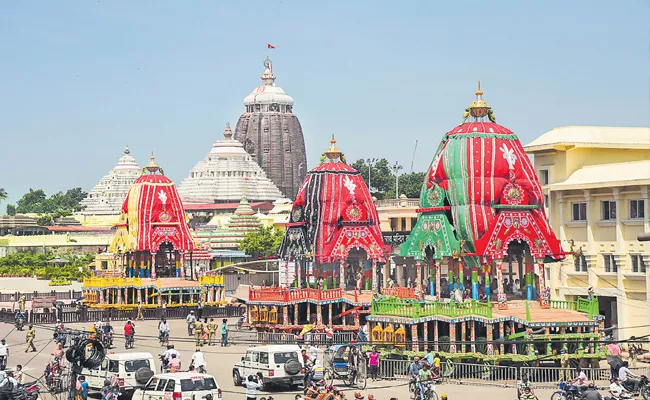 Supreme Court allows Puri Jagannath Rath Yatra with no public attendance - Sakshi