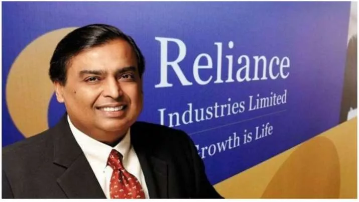 RIL working to close deal with Saudi Aramco - Sakshi