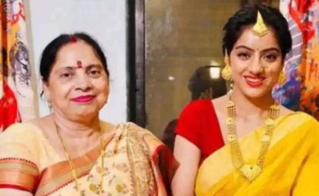 Deepika Singh Mother Recovers From Coronavirus - Sakshi