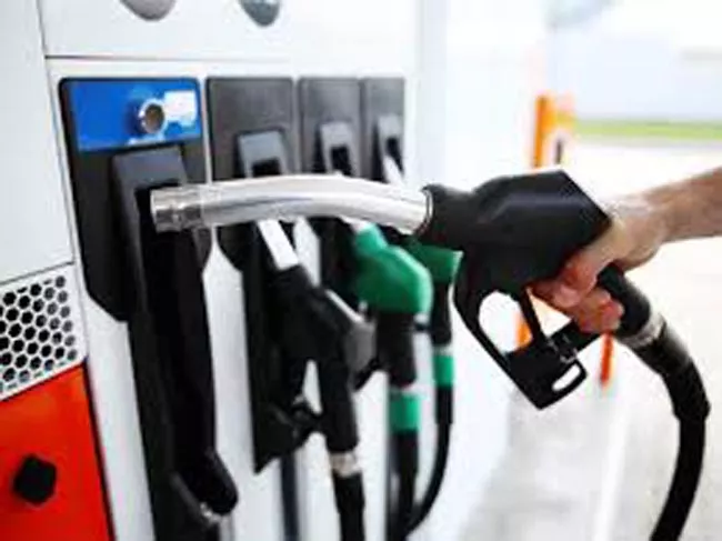 Congress To Protest Against Petrol Diesel Price Hike - Sakshi