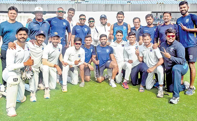 Maharashtra Ranji Players Requesting BCCI About Their Fees - Sakshi