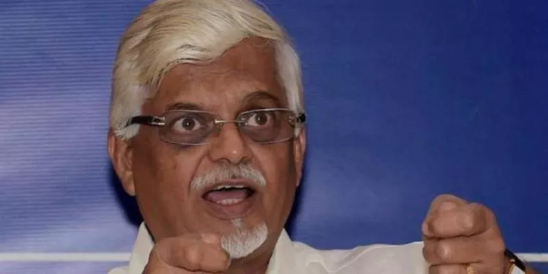 Sanjaya baru cheated online after order for liquor - Sakshi