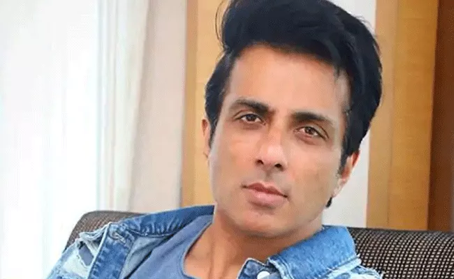 Sonu Sood Helped 28000 Keep People Safe From Cyclone Nisarga - Sakshi