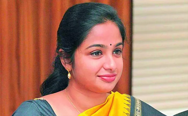 Collector Sweta Mohanty Helps Saudi Arabia Women In Hyderabad - Sakshi