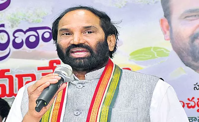 Tpcc Uttam Kumar Reddy Slams KCR Over Sachivalayam Incident - Sakshi