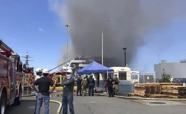 Fire breaks Out At US Navy Ship In California - Sakshi