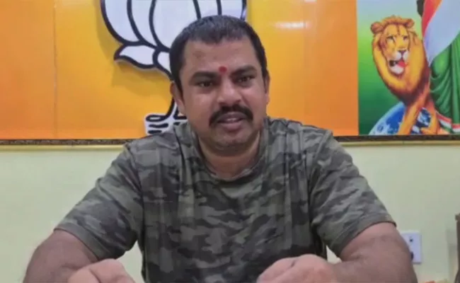 BJP MLA Raja Singh Comments On Nepal PM KP Sharma Oli - Sakshi