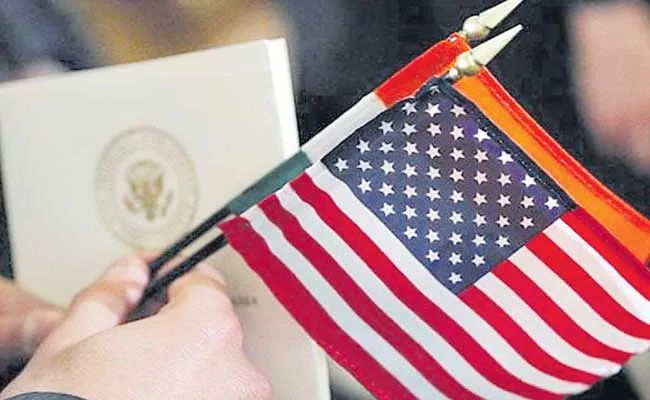 17 States Of America Filed Case On Trump Government Over International Students - Sakshi