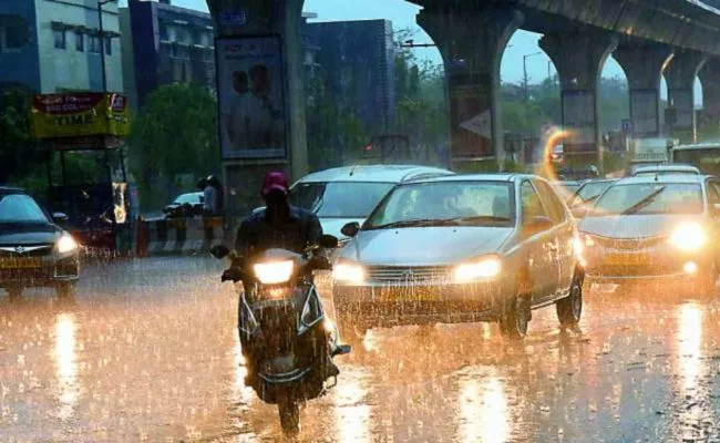 Hyderabad Meteorological Department Says Heavy Rains In Telangana On Wednesday - Sakshi