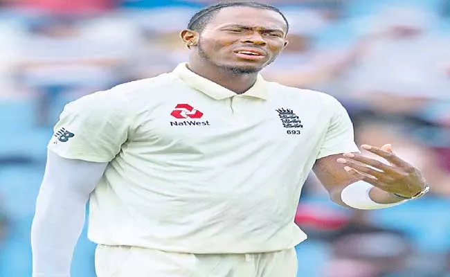 Extremely Very Sorry Says Jofra Archer - Sakshi