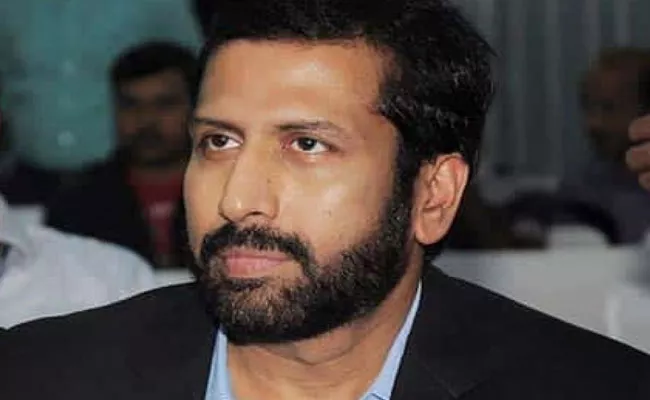 Telangana High Court Has Granted Bail To Ravi Prakash  - Sakshi