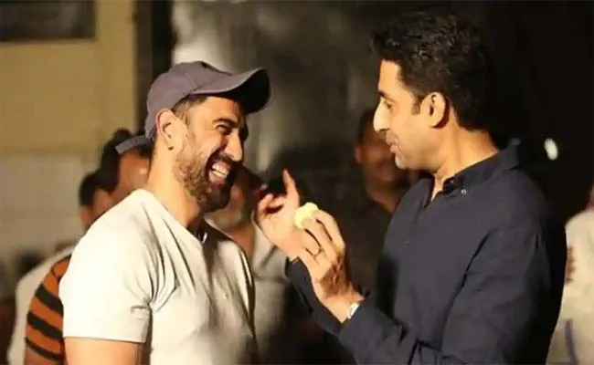 Amit Sadh: Want To Give Tight Hug To Abhishek Bachchan - Sakshi