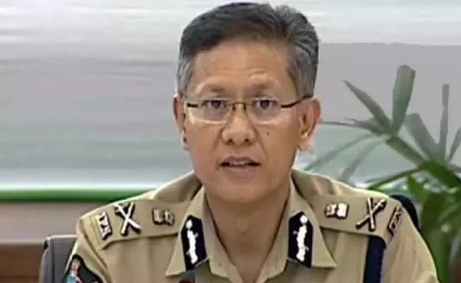 AP DGP Gautam Sawang Directed SP To Speed Up The Investigation Into Head Shaving Case - Sakshi