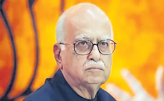 L.K Advani records statement via video link before CBI court - Sakshi