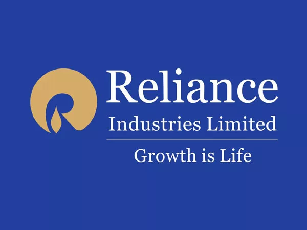 CLSA, Edelweiss downgrade Reliance Industries - Sakshi