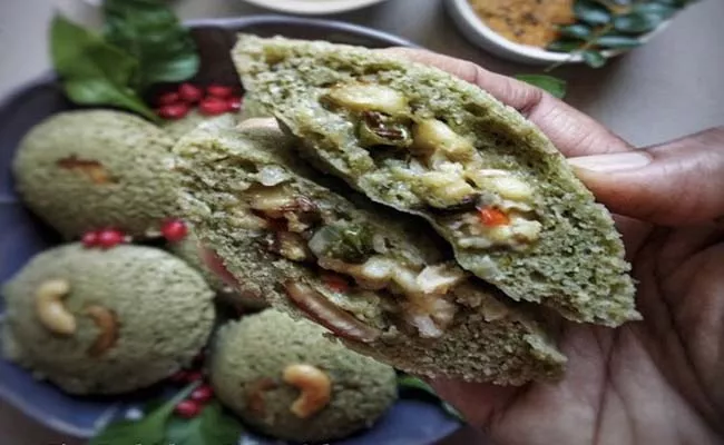 Paneer Stuffed Palak Idli Recipe Divides Internet - Sakshi