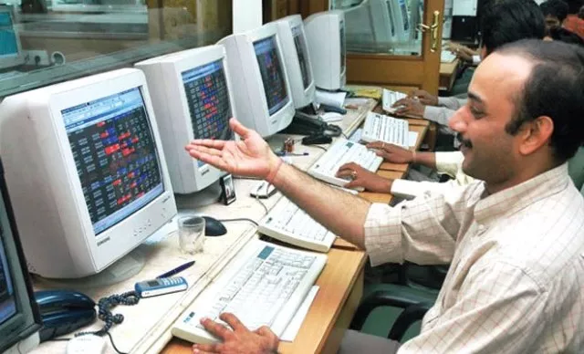 SGX Nifty indicates Market may open up today - Sakshi