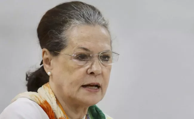 Sonia Gandhi Writes To PM Over NEET Quota - Sakshi