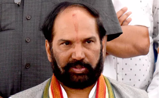 Uttam Kumar Reddy Slams On KCR Over Farmer Narasimhulu Deceased For Land Acquisition - Sakshi