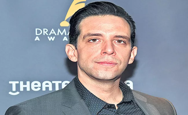 Hollywood Star Nick Cordero Passed Away Due To Coronavirus - Sakshi