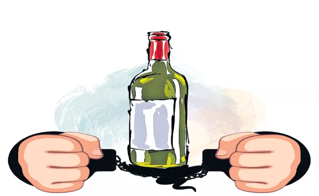 Non Bailable Cases On Liquor Smuggling - Sakshi