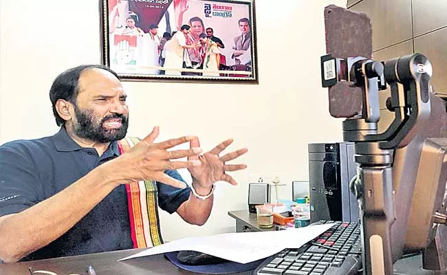 Uttam Kumar Reddy Fires On KCR Over Gajwel Incident - Sakshi