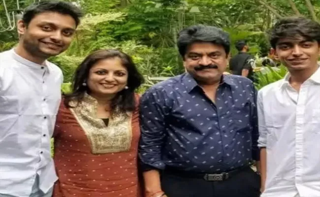 Rajinikanth Wishes Chinni Jayanth Son On Clearing IAS Exams - Sakshi