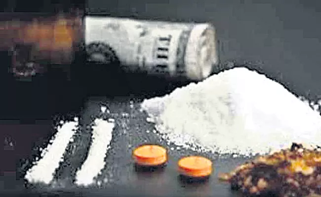 Drugs Smuggling With Small Merchants in Hyderabad - Sakshi