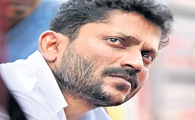 Filmmaker Nishikant Kamat hospitalised in Hyderabad - Sakshi