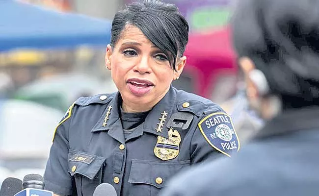 Seattle City Police Chief Carmen Best Resign For Her Job - Sakshi