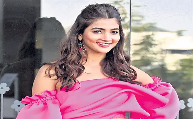 Pooja Hegde dual role in Radhe Shyam - Sakshi