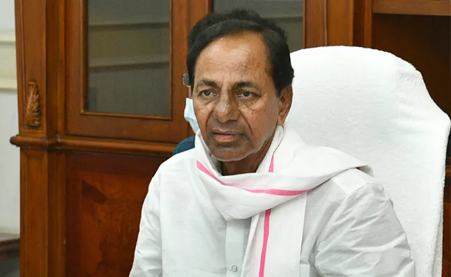 KCR Holds Review Meeting On Heavy Rains In Telangana - Sakshi