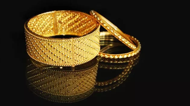 Gold Prices Fall Sharply After Rising In Two Days - Sakshi