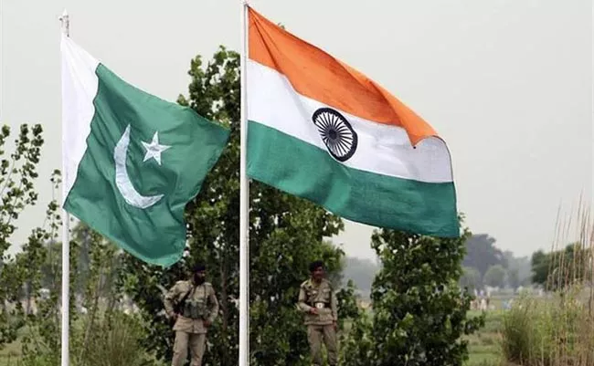 Pakistan Warns Of Nuclear War With India - Sakshi