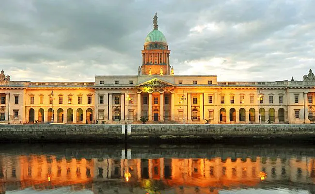 Why Indian Students Choose to Study in Ireland - Sakshi