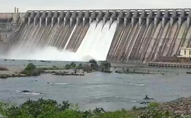 Nagarjuna Sagar Project Dam Gates Lifted - Sakshi