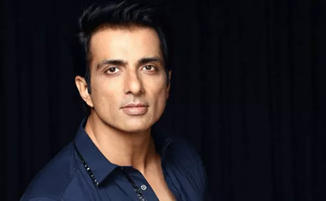 Sonu Sood Aware Of His Followers About Fake Twitter Account On His Name - Sakshi