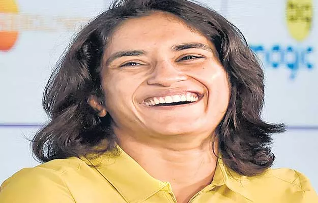 Within One Year Five Members Got Rajiv Gandhi Khel Ratna Award - Sakshi